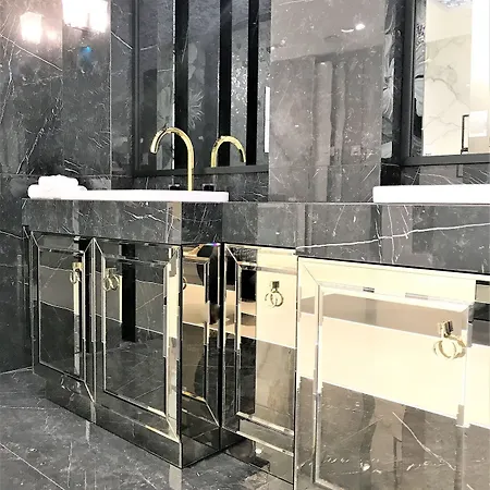 Apartment Luxury Collection Mondrian Market Square Warsaw