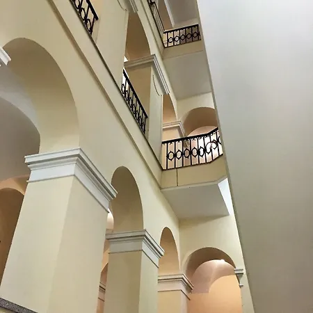 Luxury Collection Mondrian Market Square Apartment Warsaw