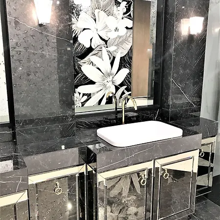 Apartment Luxury Collection Mondrian Market Square Warsaw