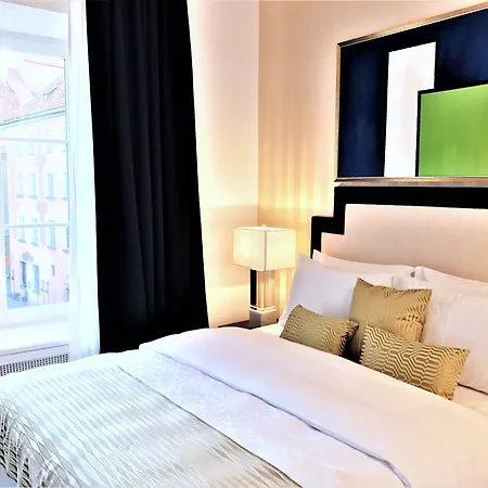 Luxury Collection Mondrian Market Square Apartment Warsaw