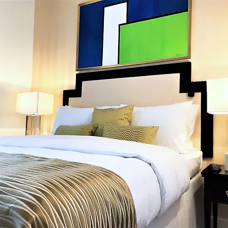 Luxury Collection Mondrian Market Square Apartment *