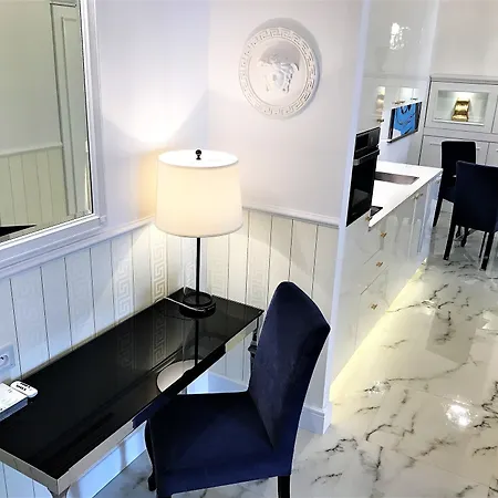Apartment Luxury Collection Mondrian Market Square Warsaw